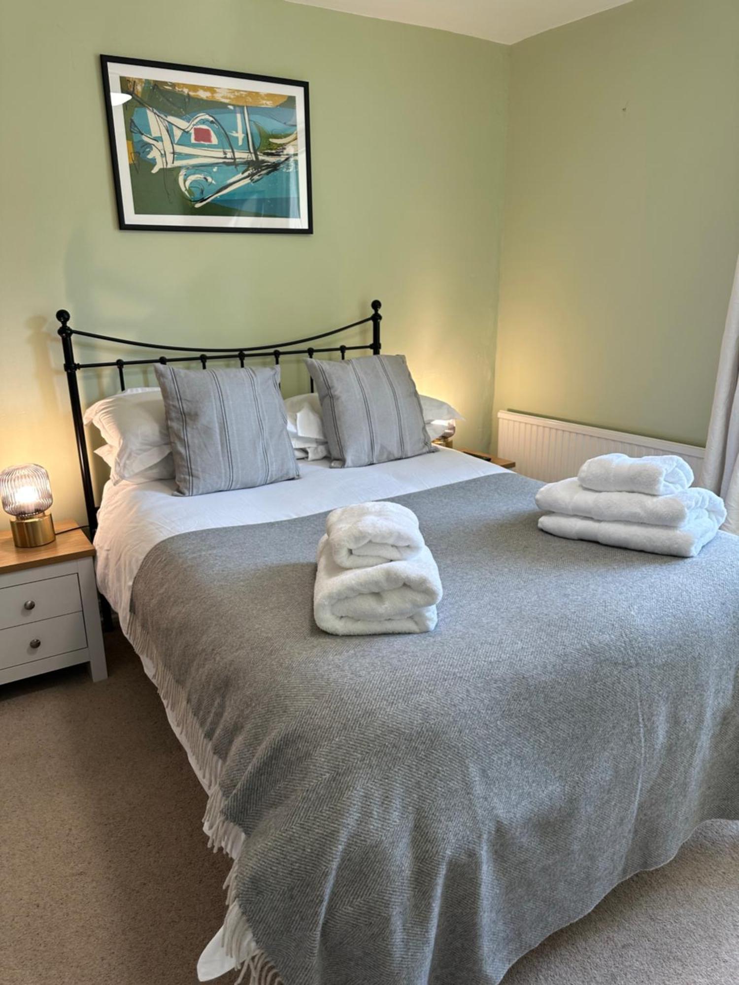 The Old Bakehouse Bed and Breakfast Colyton Exteriör bild